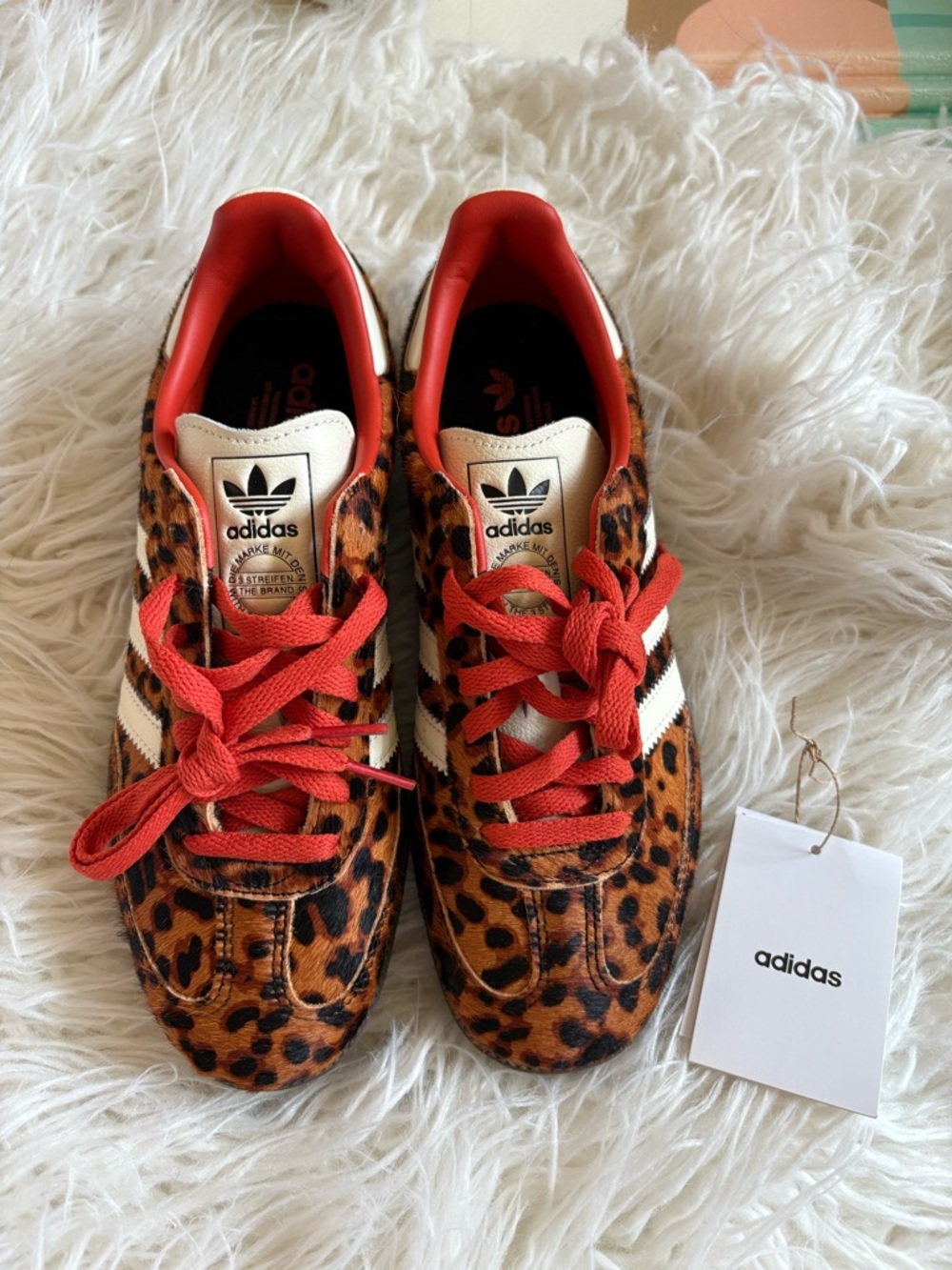 Adidas Samba OG Leopard Pony Hair Sneakers Red Laces JI2734 W 8 - Picture 3 of 9